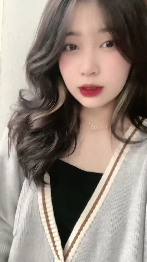 電影潛伏在線觀看免費(fèi)觀看
