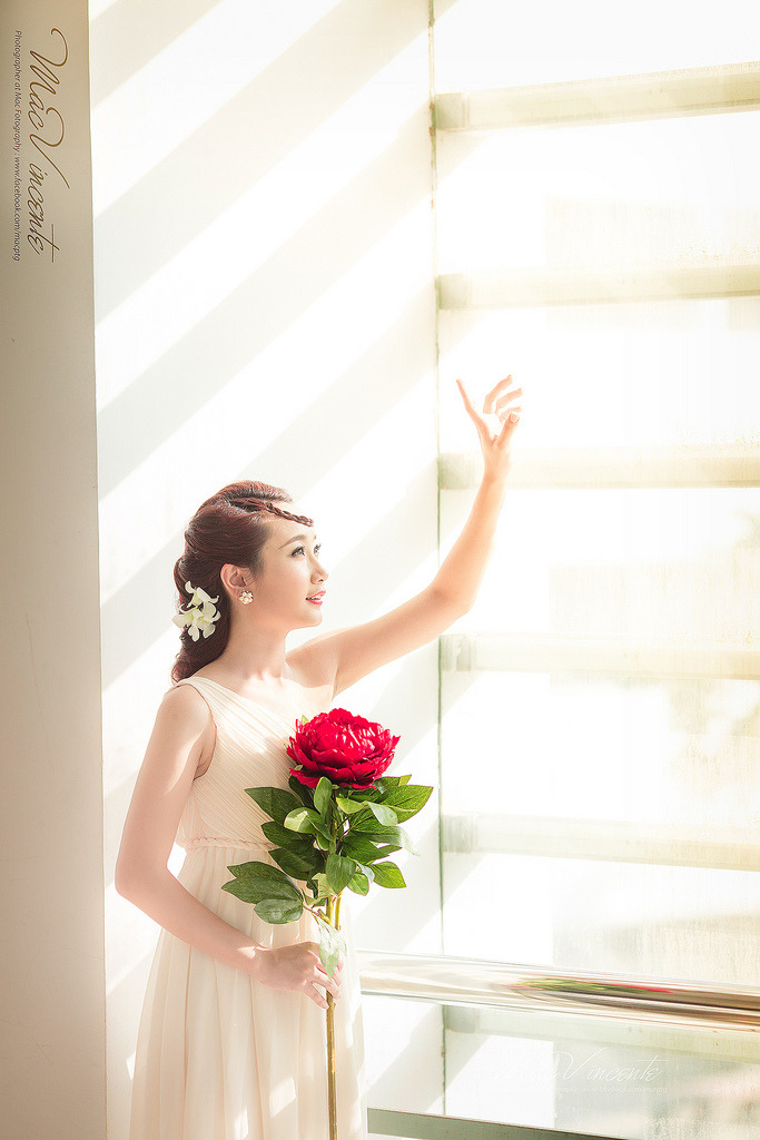 白嫩初高中害羞小美女