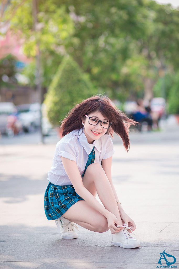 不良仔與眼鏡妹
