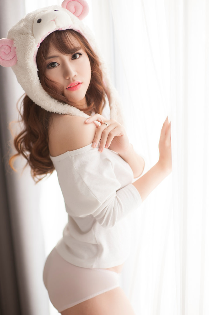 亞洲精品久久久久久久久久吃藥