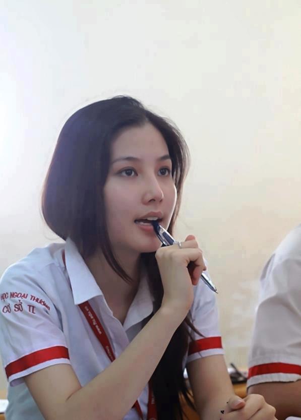 久久av一區(qū)二區(qū)三區(qū)漫畫