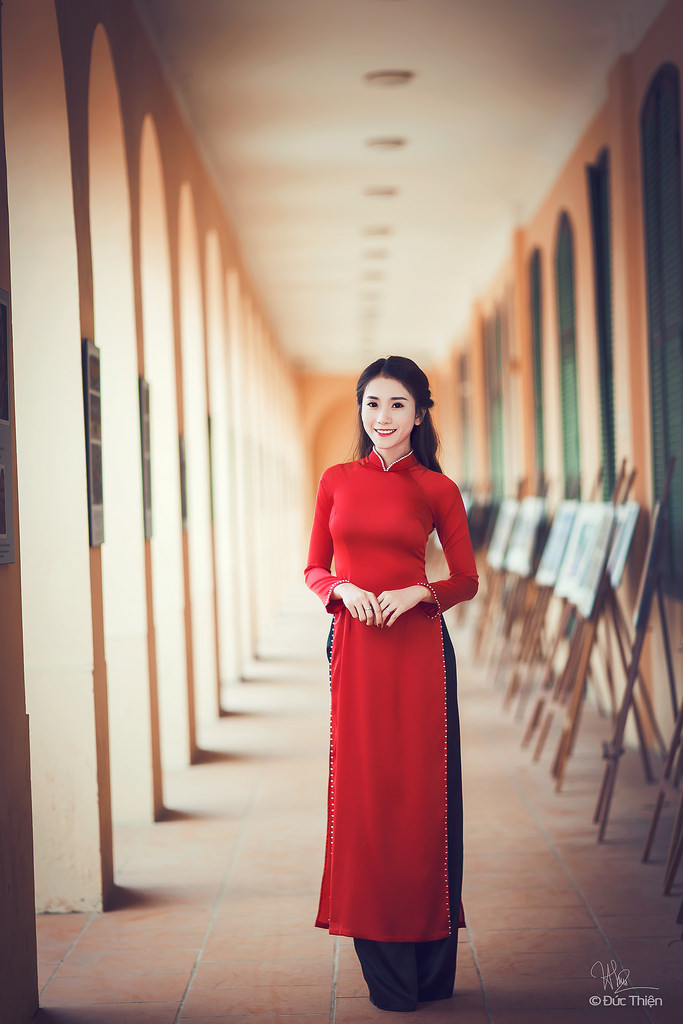 被美女同桌調(diào)教成腳奴