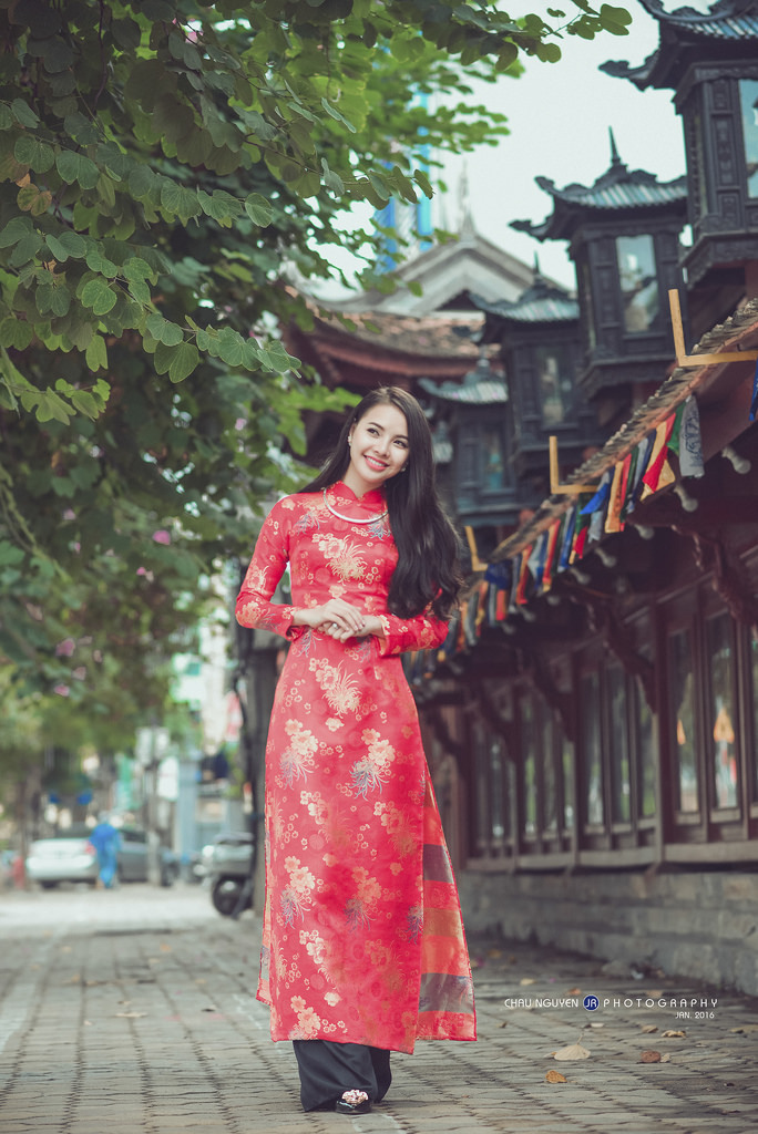 異界少女召喚術(shù)第一季免費播放