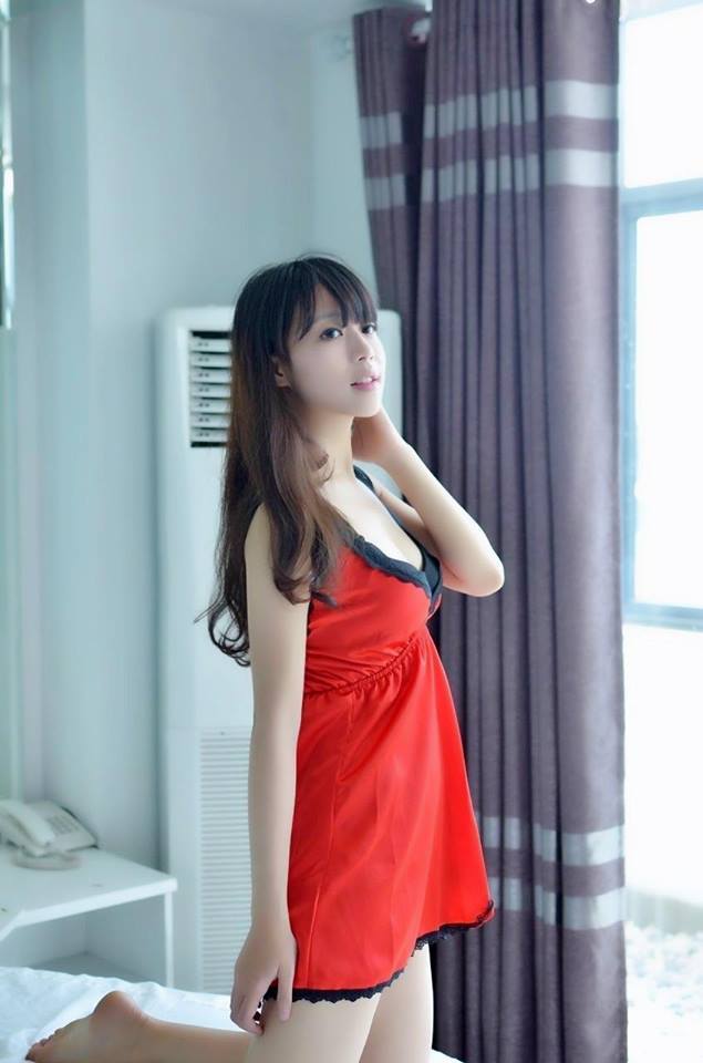 班長(zhǎng)沒(méi)帶罩子讓捏了一節(jié)課的視頻