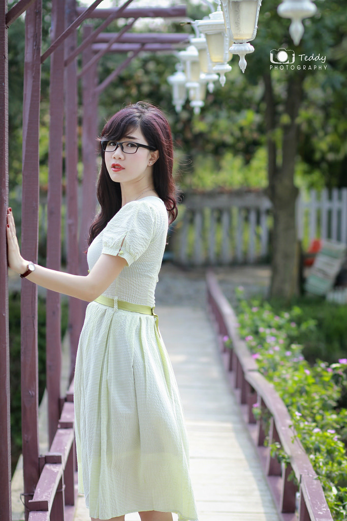 豐滿的女鄰居2倫理