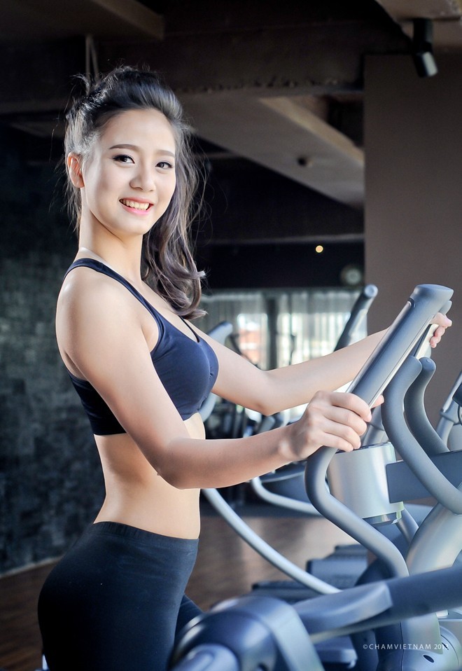 多男一女舌頭伺候小核h