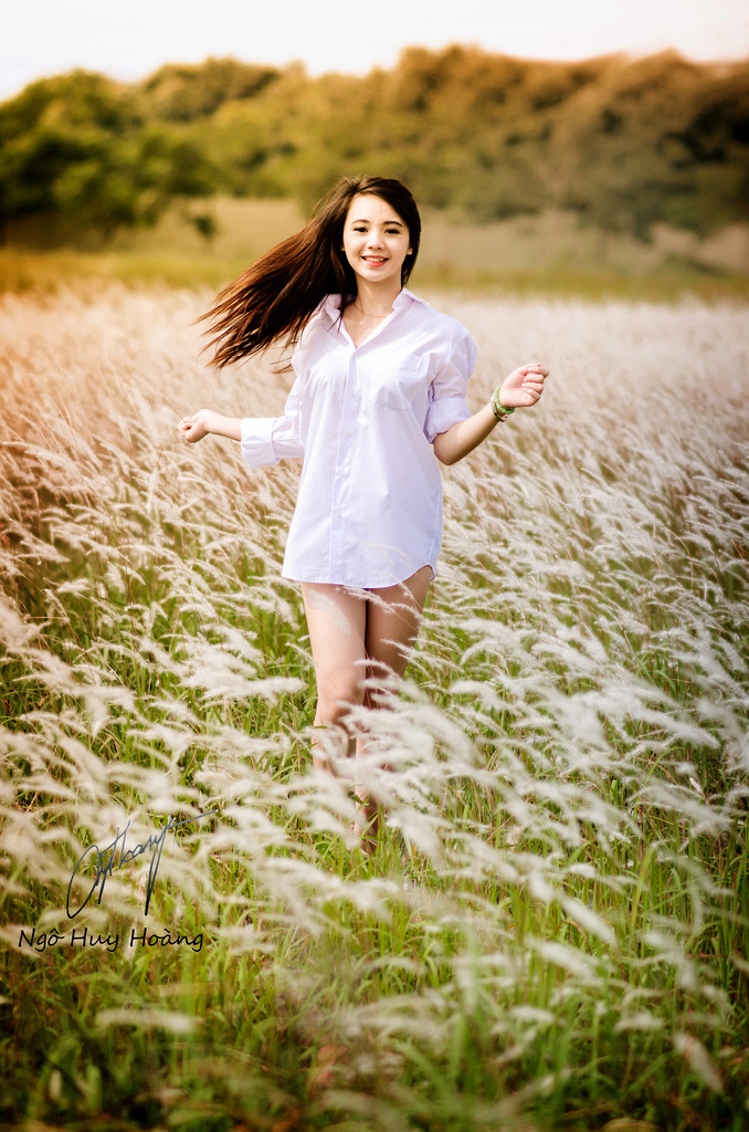 美女不穿衣
